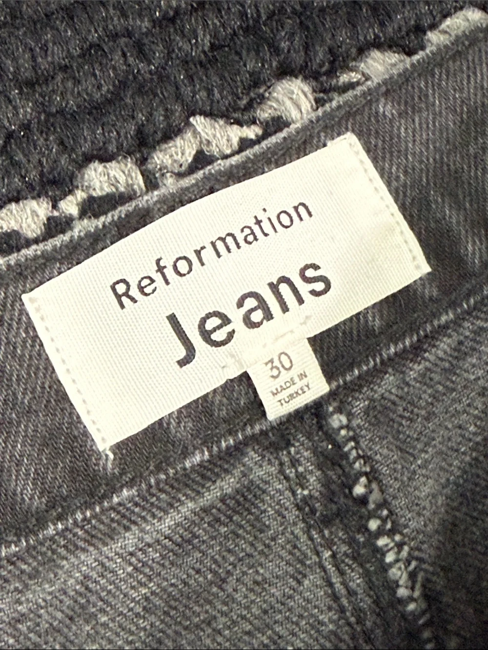 Reformation Tazz Maxi Denim Skirt Women’s 30 Raw Hem Black Wash Classic Casual - Picture 4 of 5